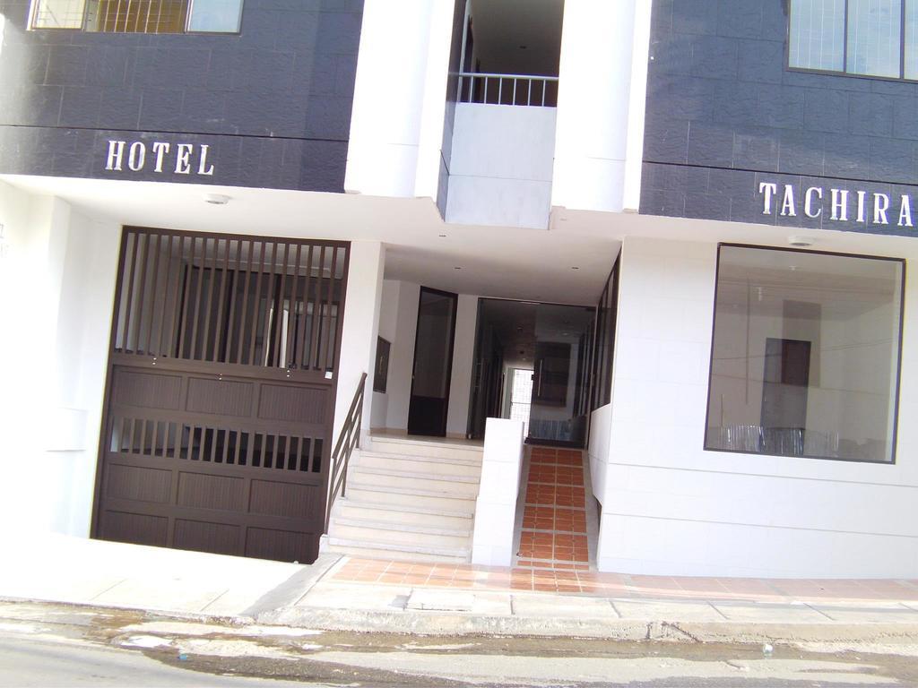 Hotel Táchiras Bucaramanga Ngoại thất bức ảnh